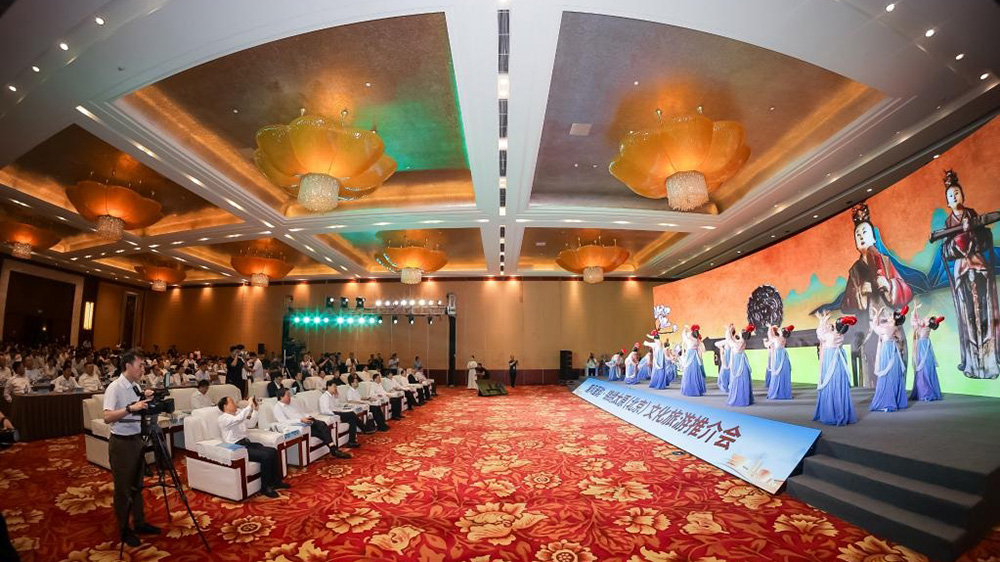 唐風(fēng)晉韻·錦繡太原(北京)文化旅游推介會(huì)現(xiàn)場(chǎng)圖.jpg