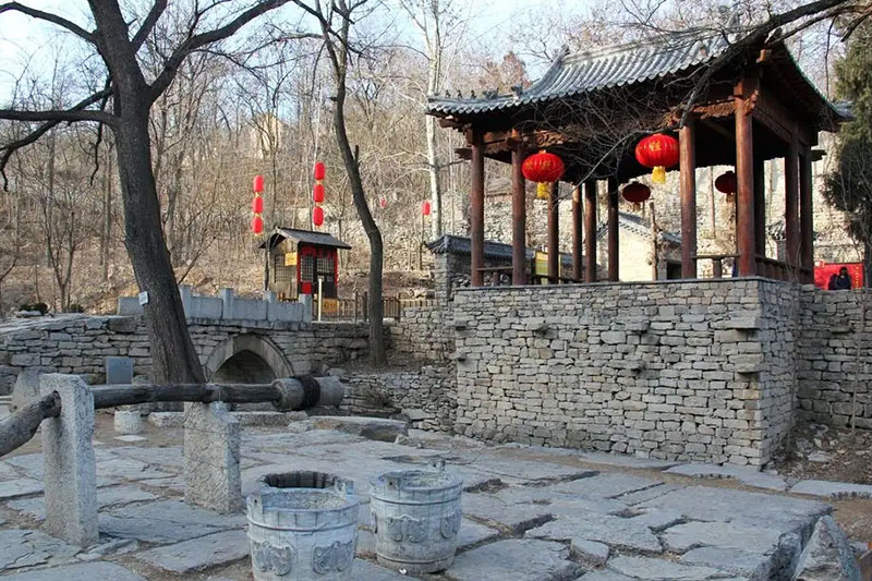 井塘古村玲瓏山 井塘古村玲瓏山.jpg