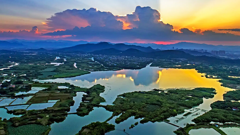 下渚湖畔 下渚湖畔.jpg