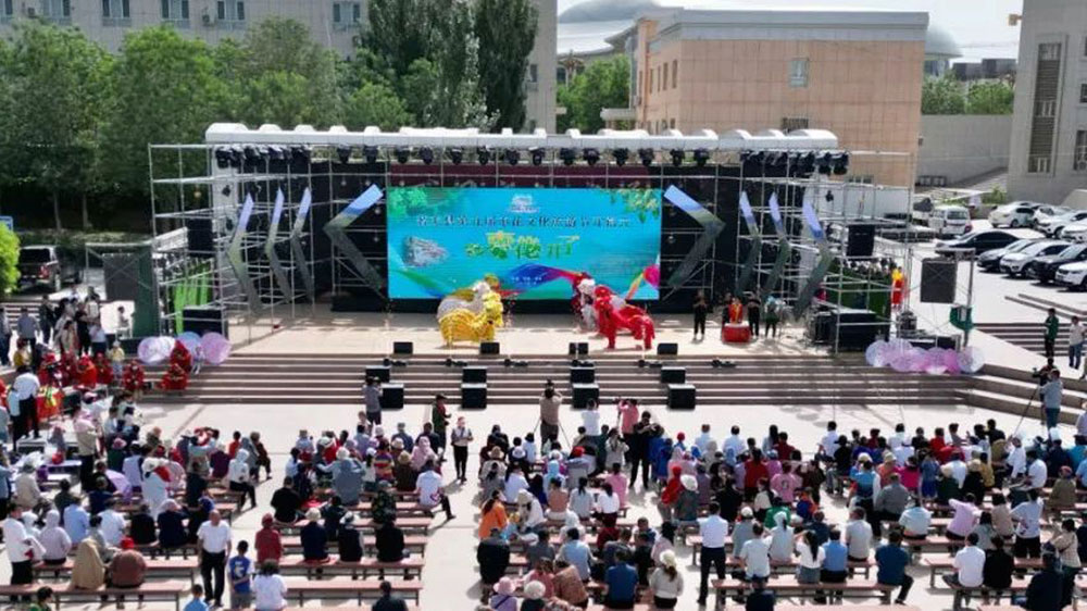 新疆：若羌縣第九屆棗花文化旅游節(jié)正式舉行，推動(dòng)若羌文化旅游事業(yè)持續(xù)健康發(fā)展！