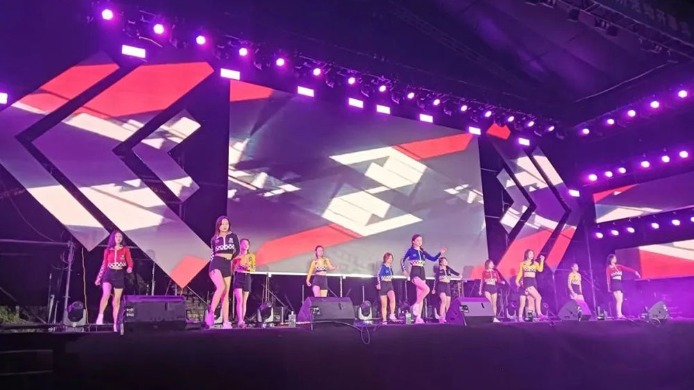 蕪湖市繁昌區(qū)第三屆文化旅游季文藝表演 蕪湖市繁昌區(qū)第三屆文化旅游季文藝表演.jpg