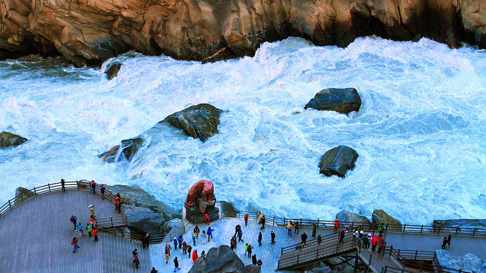 云南：迪慶文化旅游行業(yè)產(chǎn)教融合共同體成立大會召開，推動迪慶文化旅游產(chǎn)業(yè)發(fā)展！